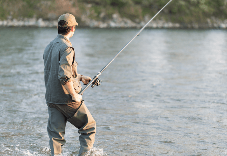 Pêcheur à pied professionnel : métier, formation et grandes marées